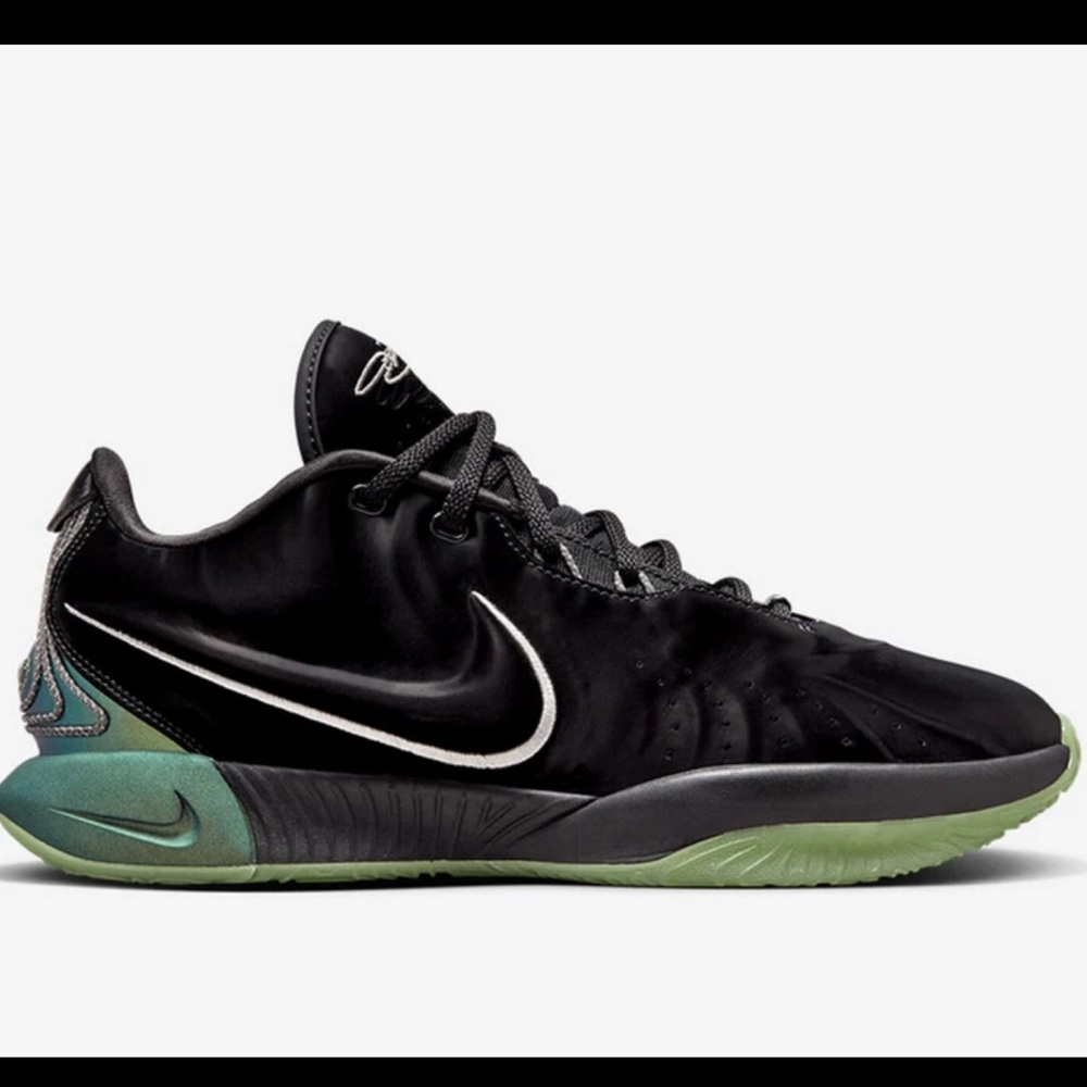 ✨ NIKE ✨ LIKE NEW LeBron XXI 21 Tahitian Air Zoom Basketball Sneakers Sz 4Y $160 - Picture 3 of 17